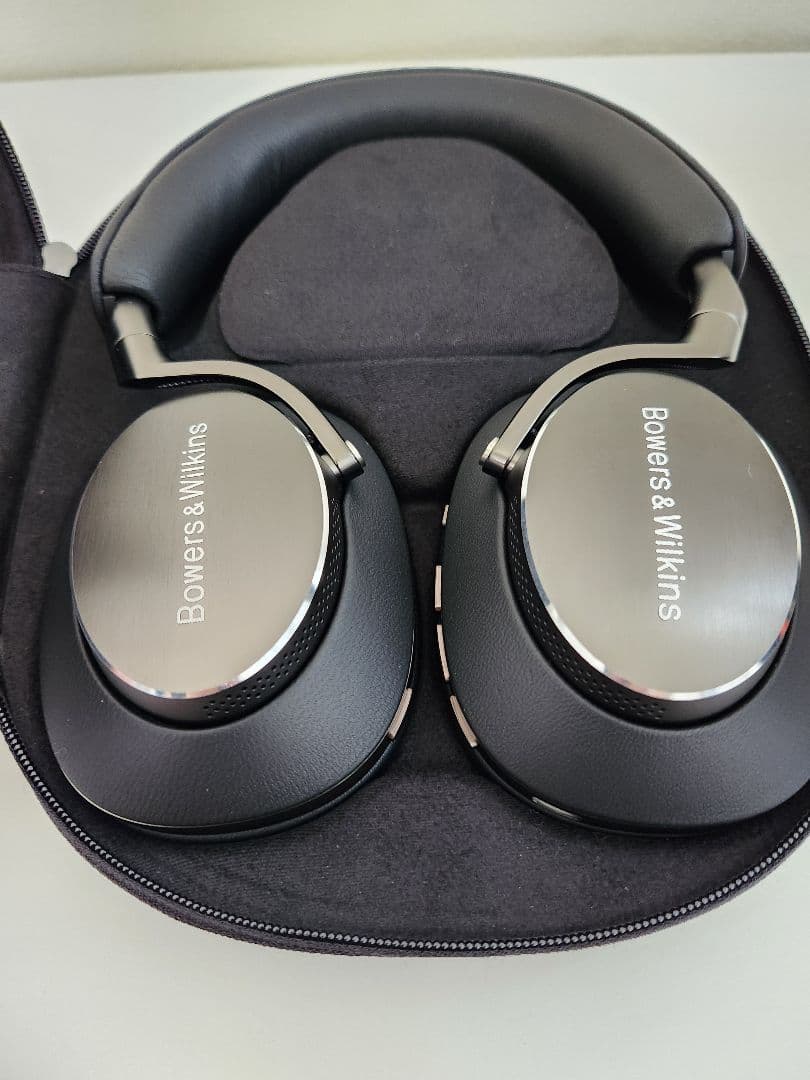バウワースアンドウィルキンス★Px8★Bowers&Wilkins