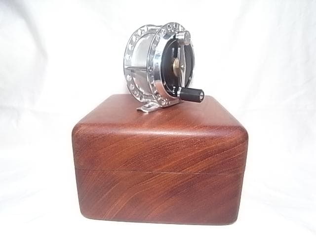 ☆VOM HOFE Reel・ORVIS・HARDY・ホイットレー・Simms☆