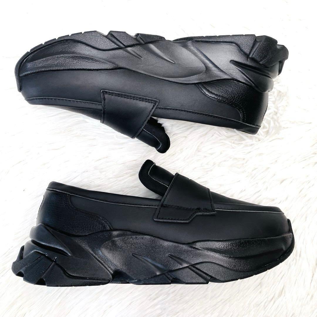 【ご試着のみ】PUMA24.5㌢LOAFYR WNS 厚 底　ローファー　黒