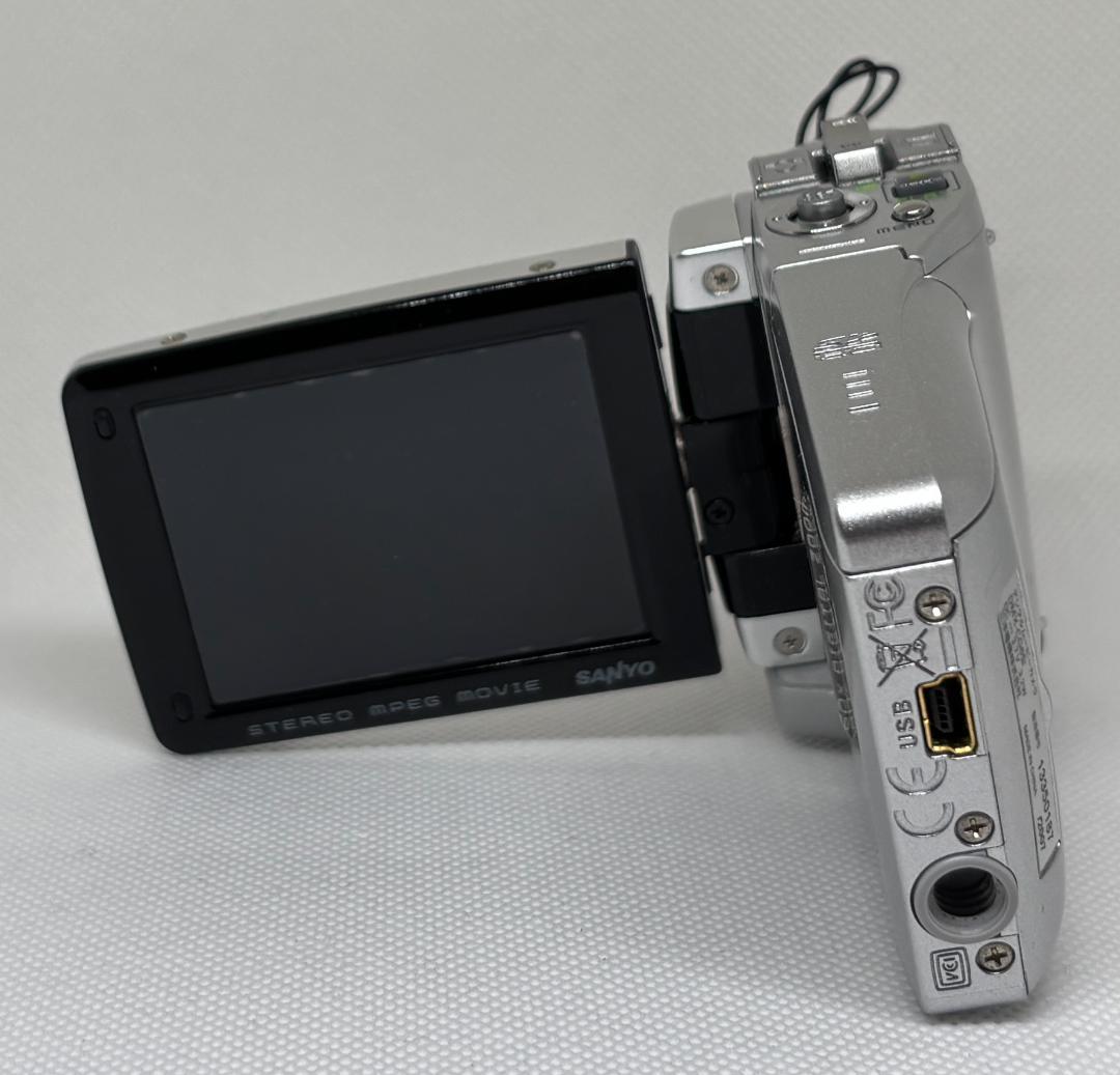 デジタルムービーカメラ SANYO DMX-CG6型