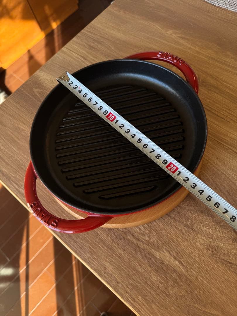 STAUB 赤 グリルパン、マグネットトリべッドセット