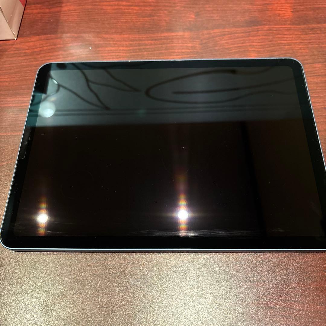 Apple iPad Air 第5世代　64GB Wi-Fiモデル 本体