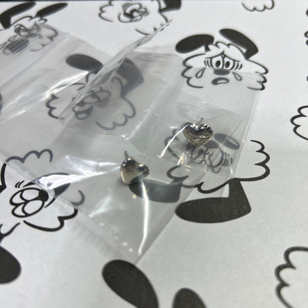 human made ピアス　シルバー