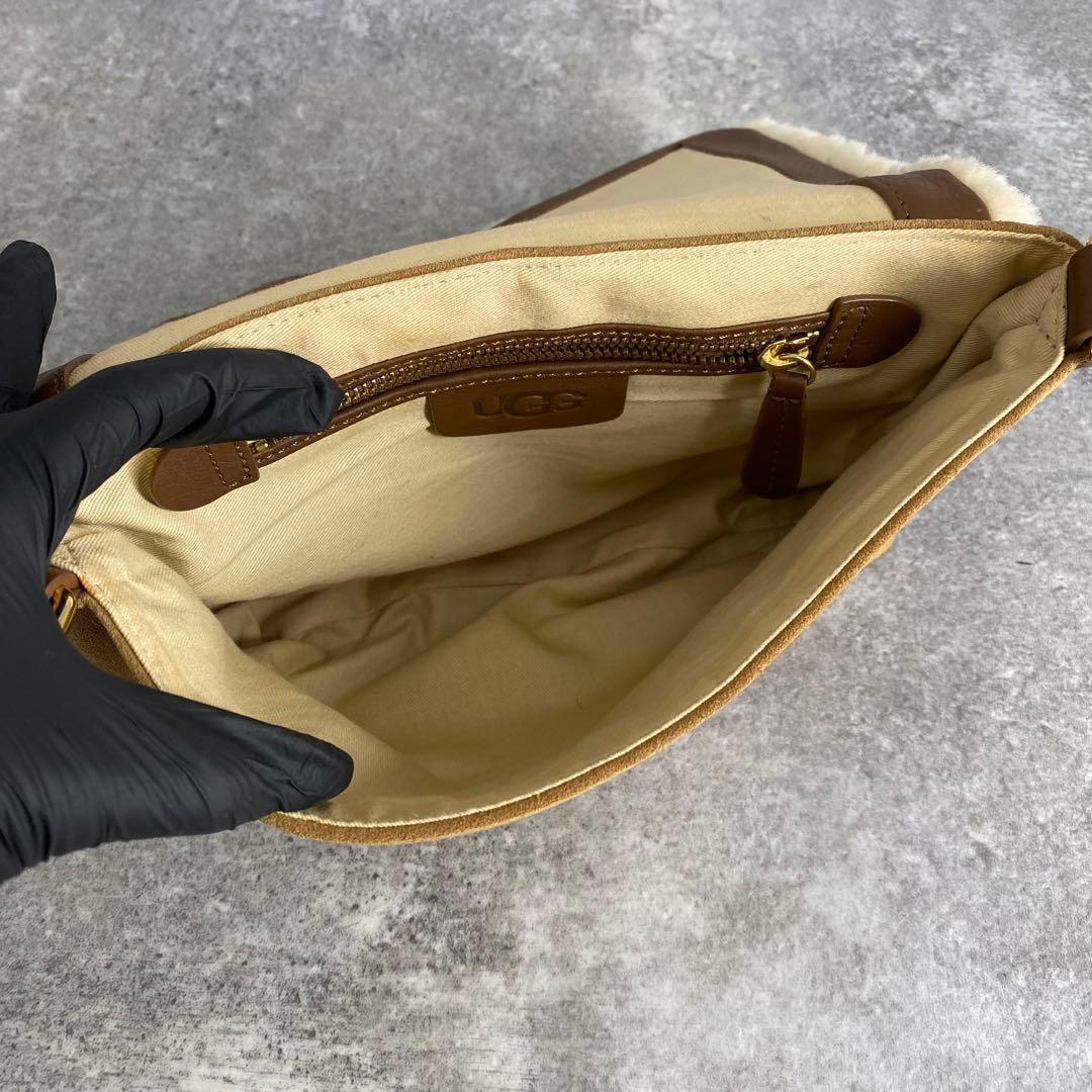良品 UGG アグ シープスキン ショルダーバッグ スエード本革 ボア ムートン