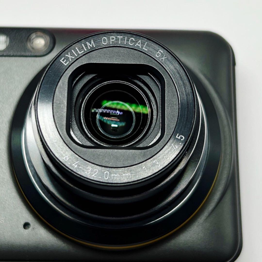 美品　CASIO エクシリム　EX-FC100　カシオデジタルカメラ