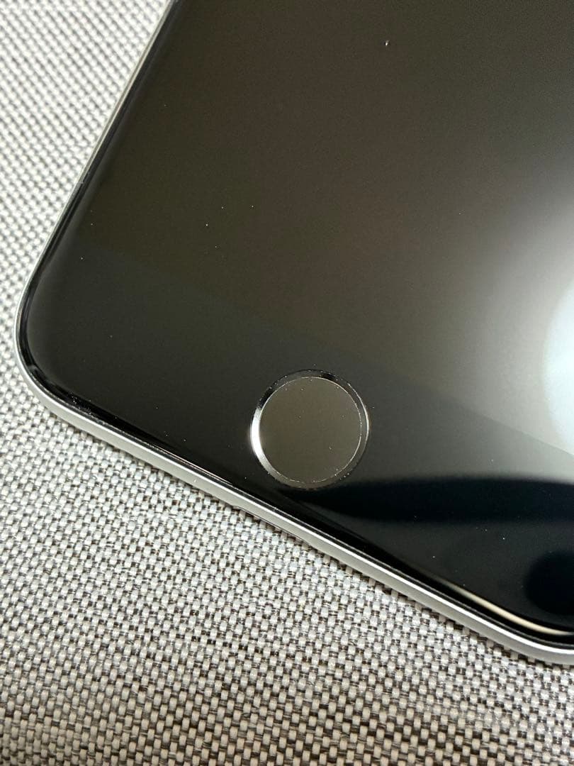 iPhone SE（第2世代）256GB SIMフリー 本体／バッテリー劣化あり