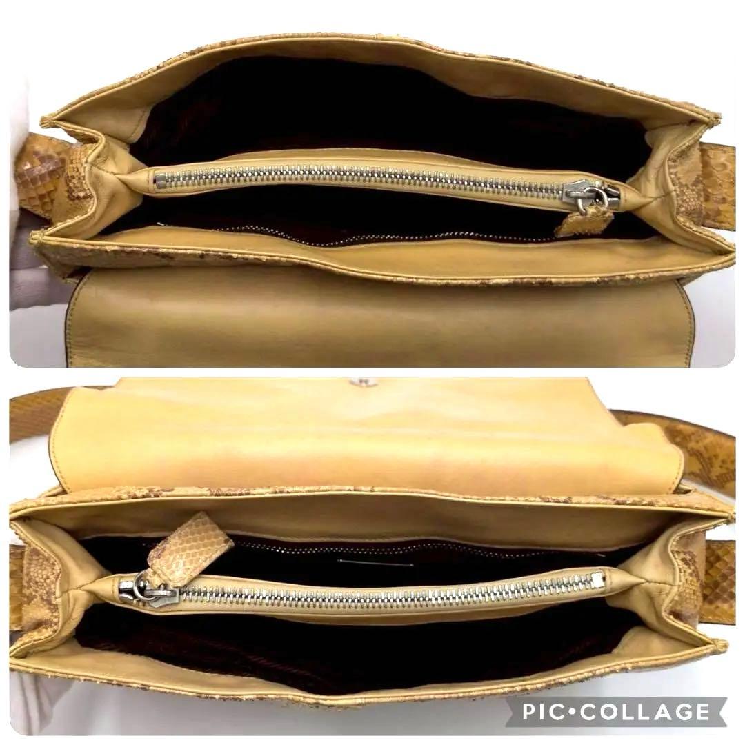 PRADA プラダ パイソン ショルダーバッグ 肩掛け 斜めがけ ベージュ 茶