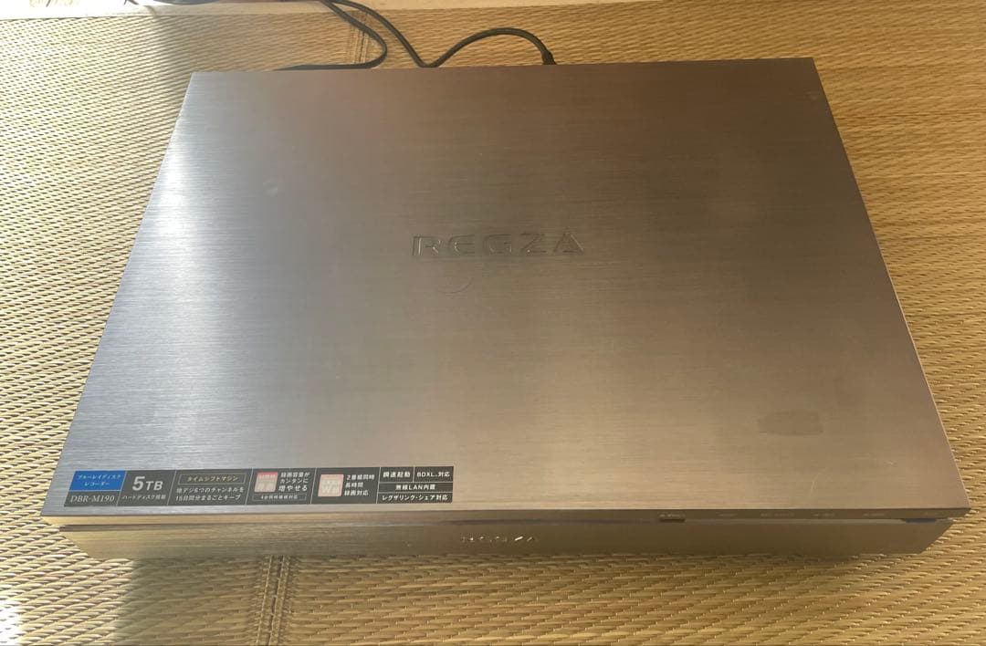 【動作品】5TB HDD搭載REGZA タイムシフトマシーンDBR-M190