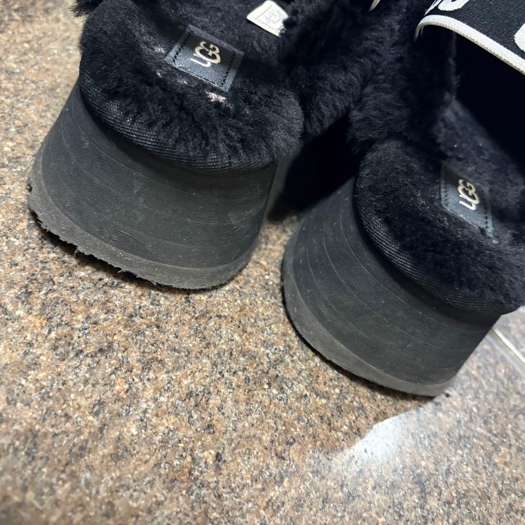 uggサンダル