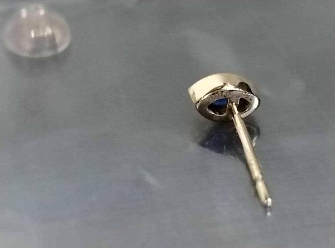 アウイナイト 片耳用ピアス