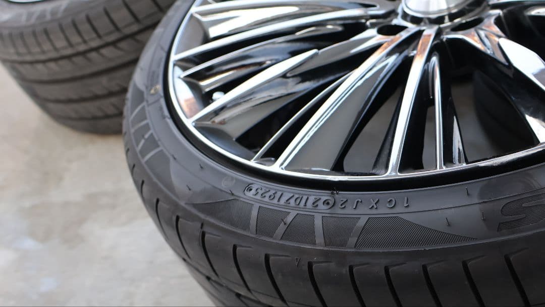 19インチホイールセット