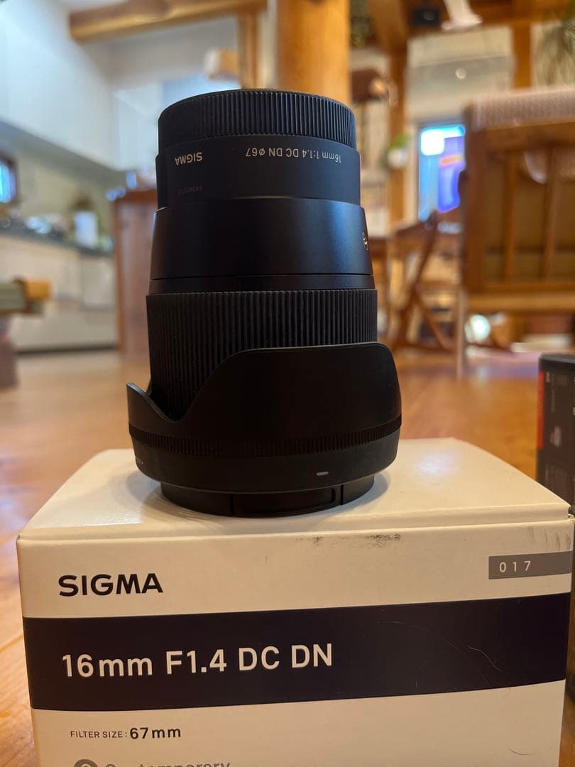 Sony α6400 + Sigma 16mm F1.4 セット
