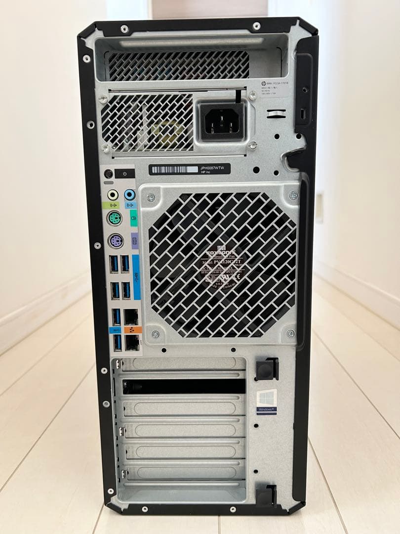 HP Z4 G4 Workstation XEON W-2123 ベアボーン