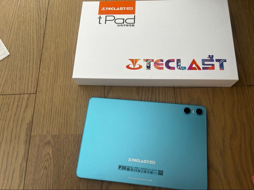 TECLASTタブレット♡美品