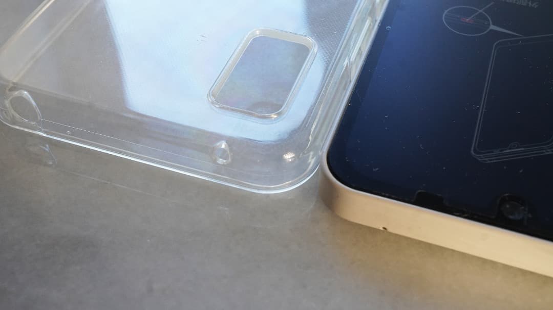 未使用カバー付・アクオスウィッシュ1AQUOS wish64GB SIMフリー