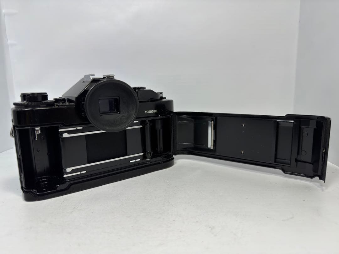 Canon A-1 フィルム一眼レフカメラ NEW FD f/1.8レンズ付