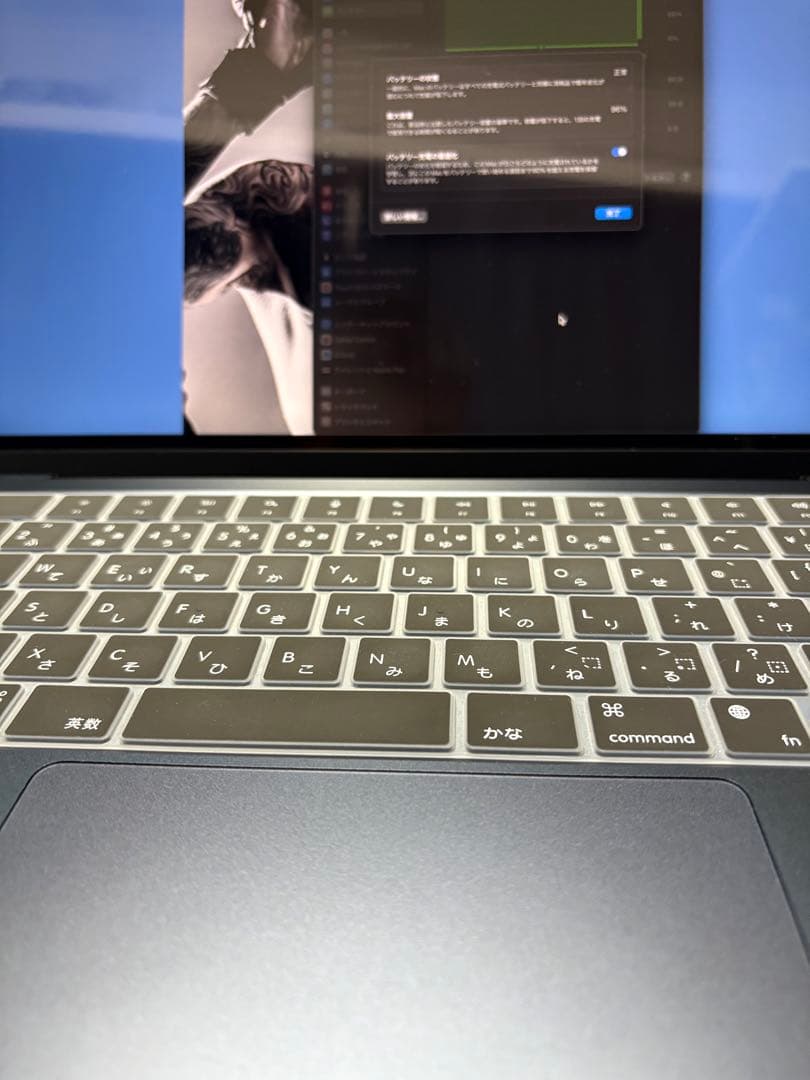 Apple MacBook Air M2 256GB 13.6 美品 箱付