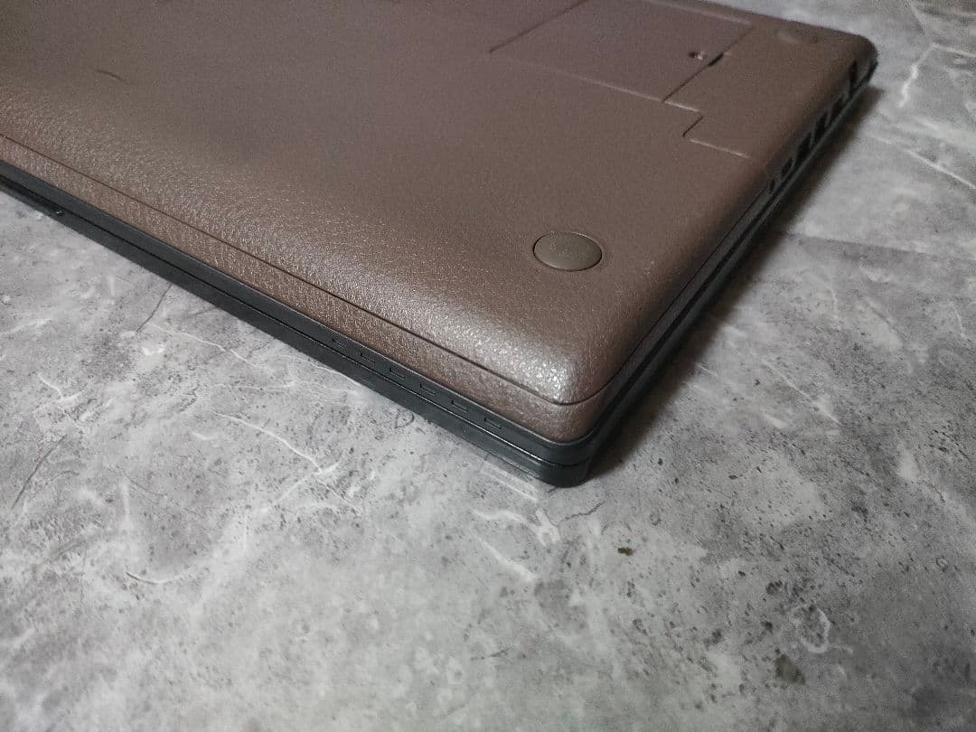 ✨美品✨FUJITSU✨corei7✨第8世代✨メモリ16GB✨新品SSD✨