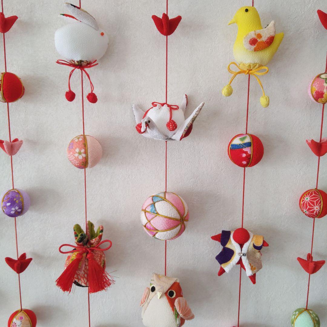 ちりめん細工　お雛様お祝い壁掛け下げ飾り　(大)　7下げ