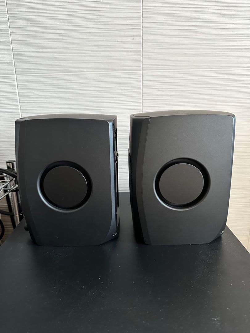 <当日発送可>ADAM AUDIO D3V アクティブスピーカー