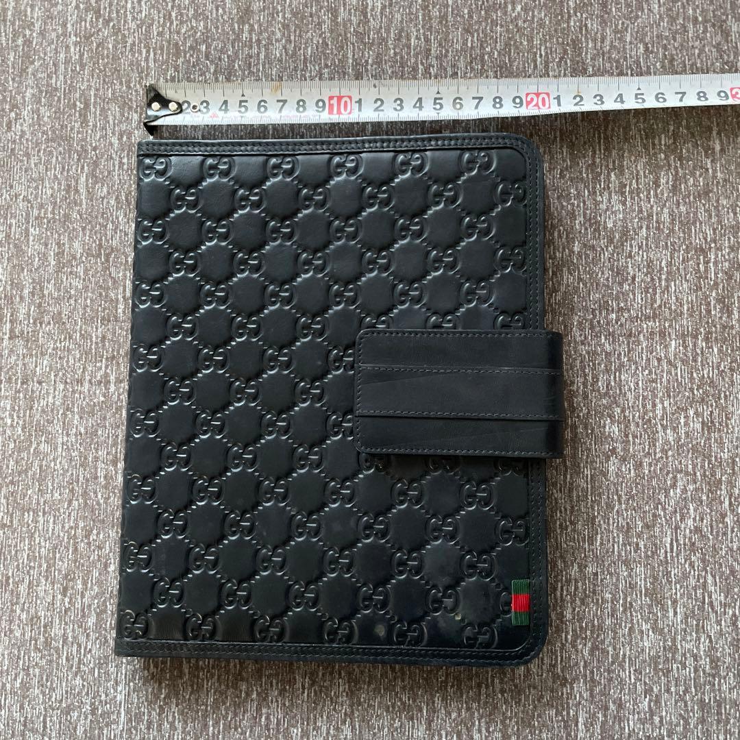 GUCCIのiPadケース