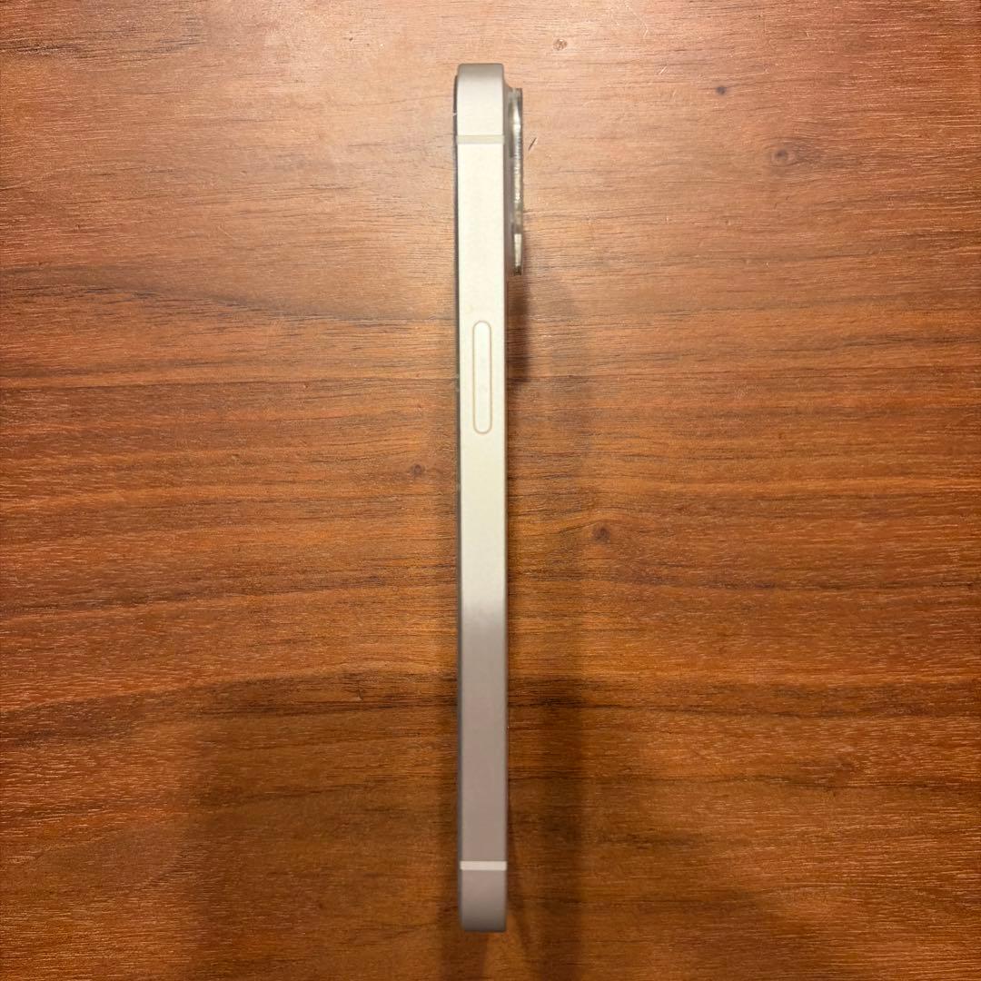 iPhone 13 本体