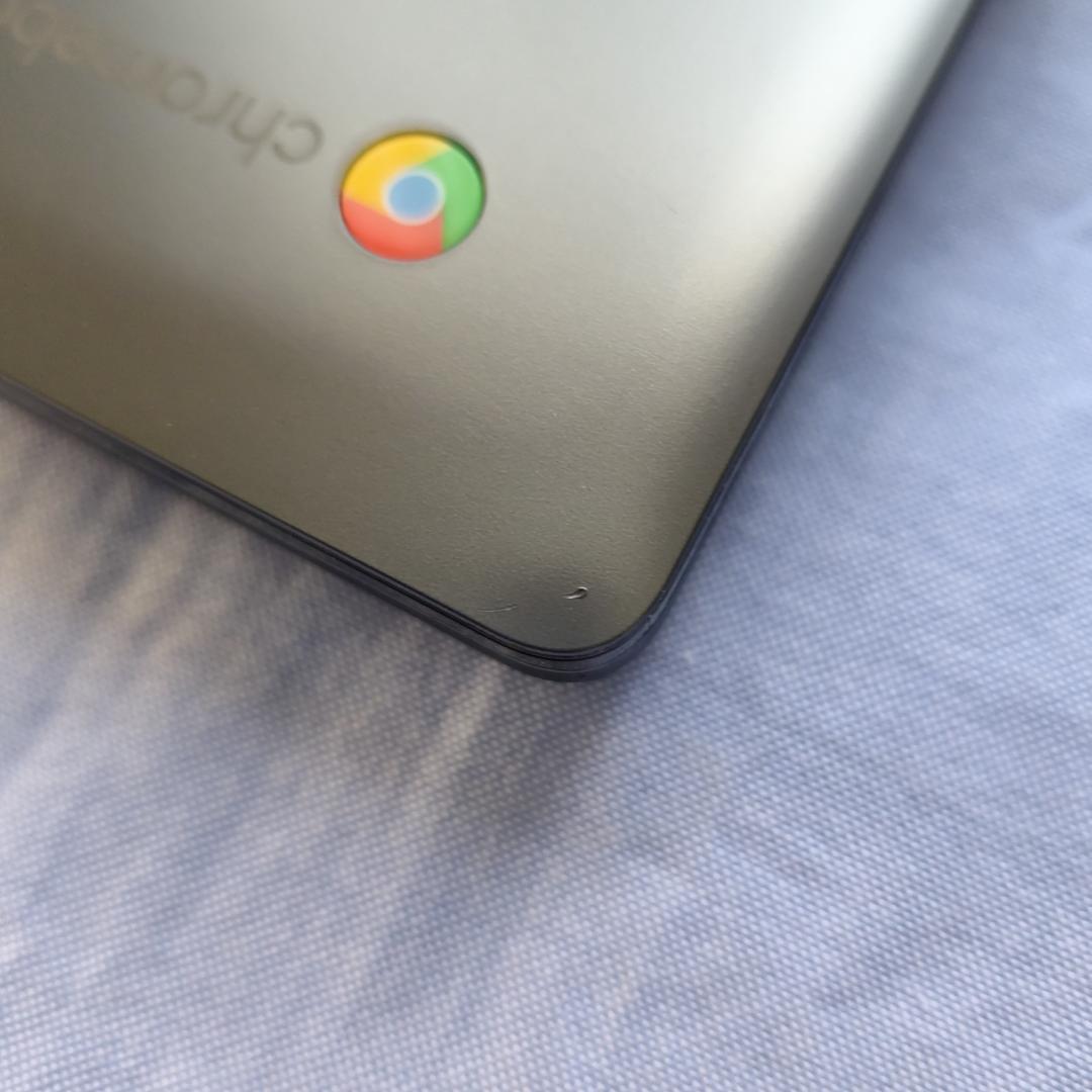 富士通 FMVChromebook FCB143FB