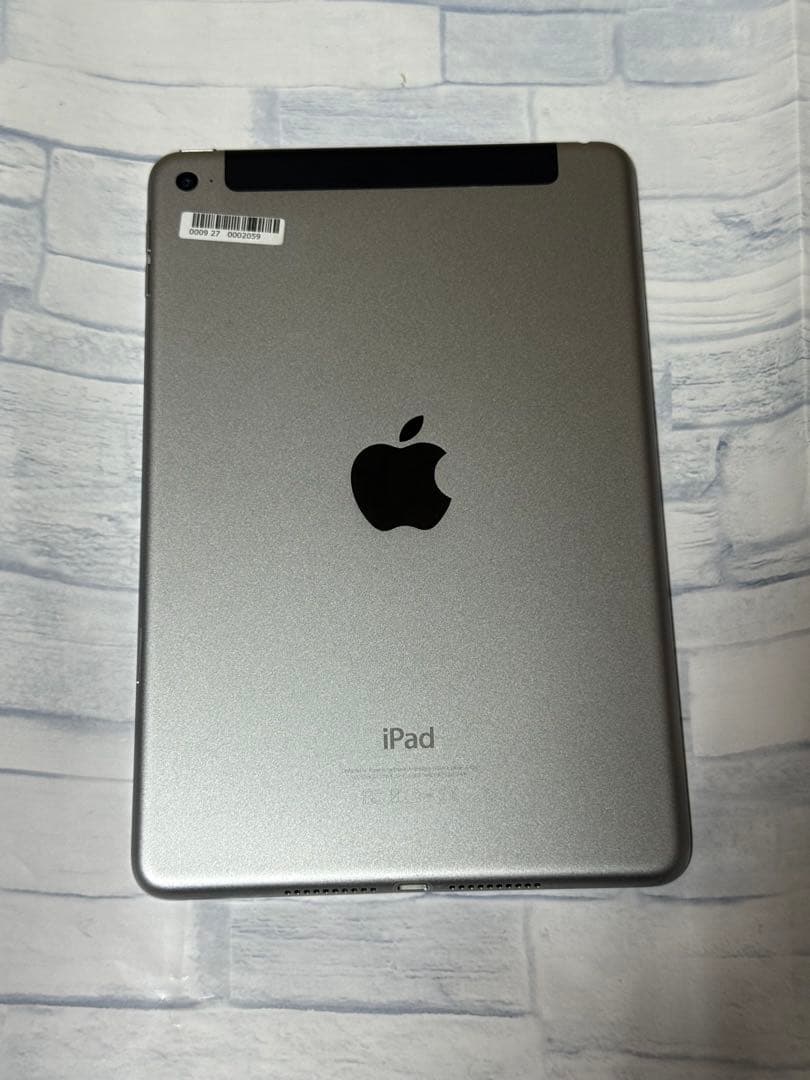 iPad mini4 SIMフリー 64GB スペースグレイ