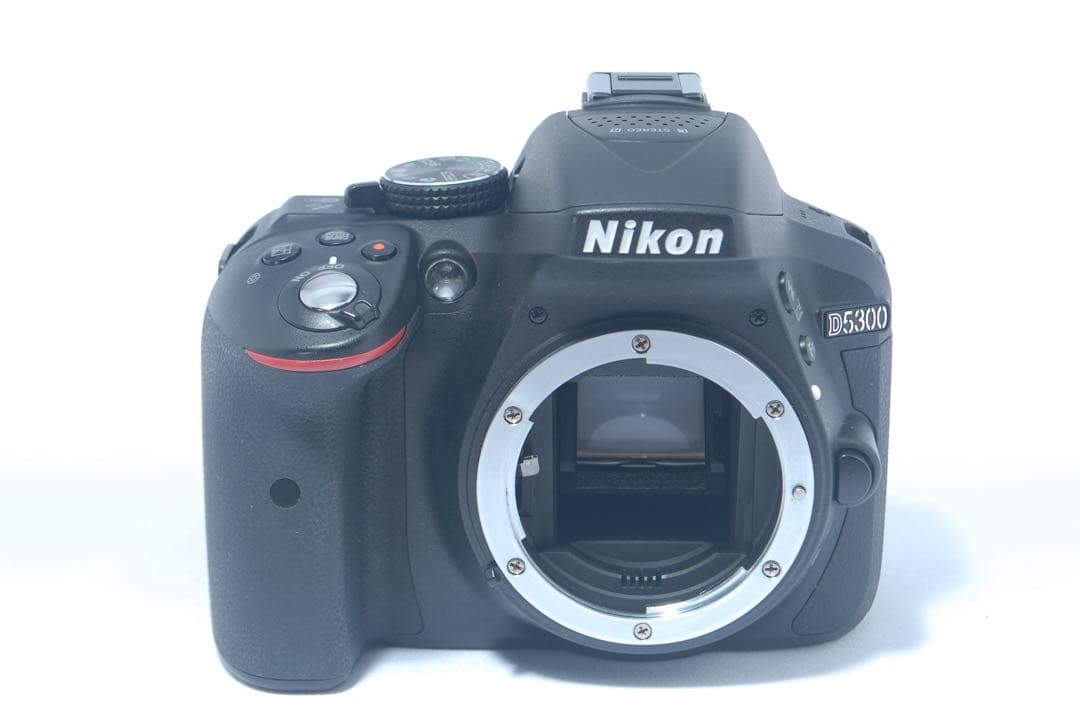 ニコン♥️一眼レフ♥️人気機種♥️ダブルレンズ♥️迷ったらコレ♥️完璧セット♥️Nikon