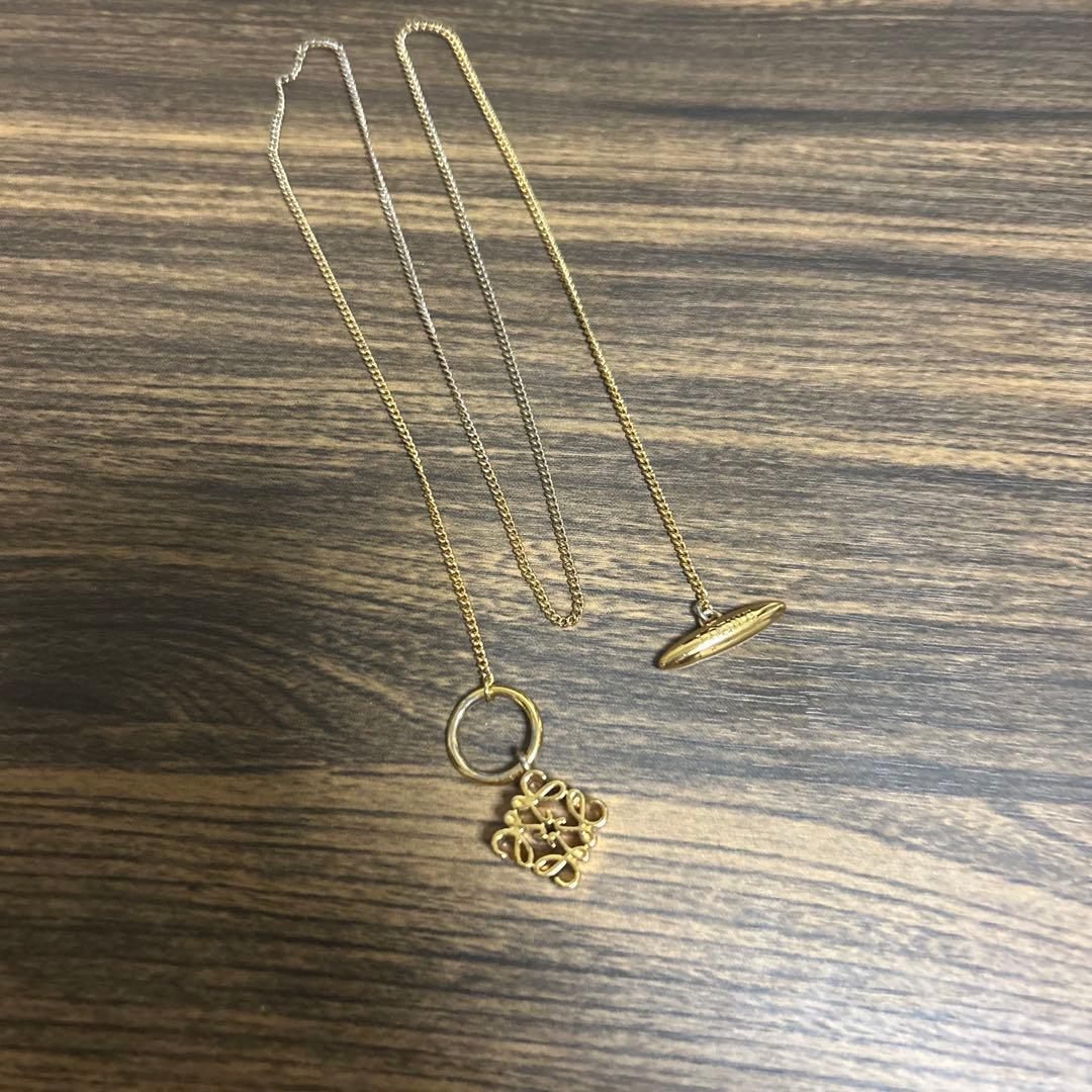 LOEWE ゴールド ネックレス ロゴチャーム