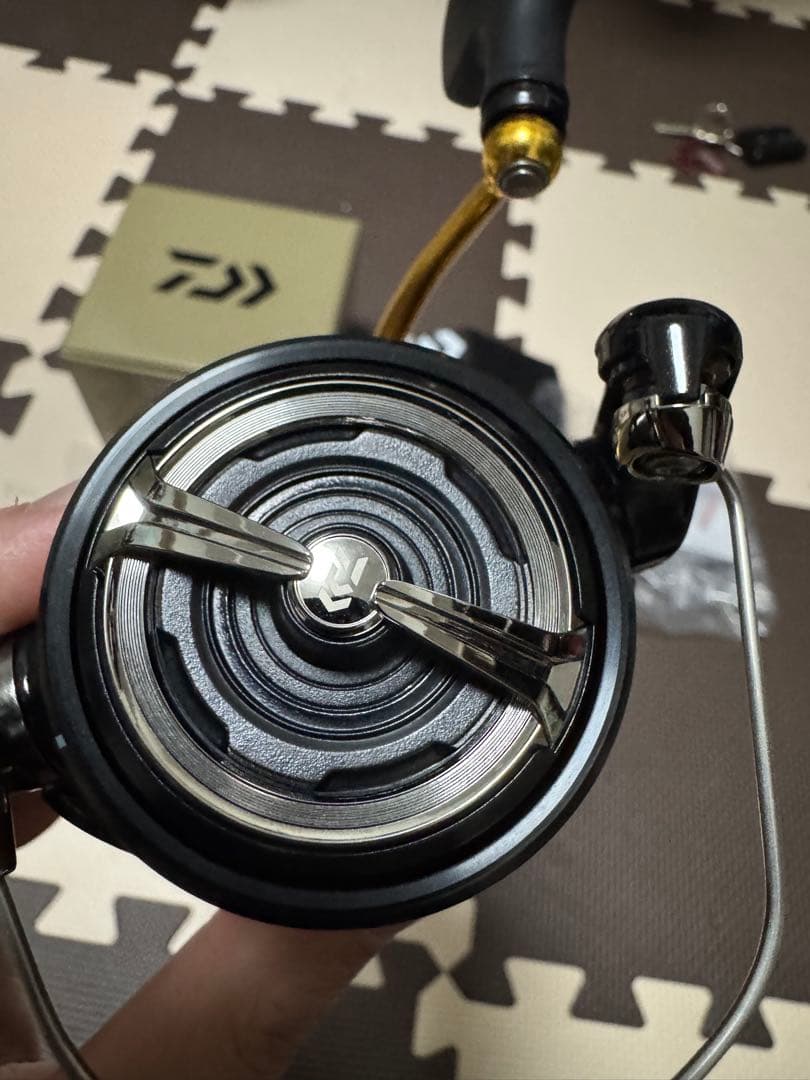 23レガリス　LT3000-CXH ダイワ　レガリス