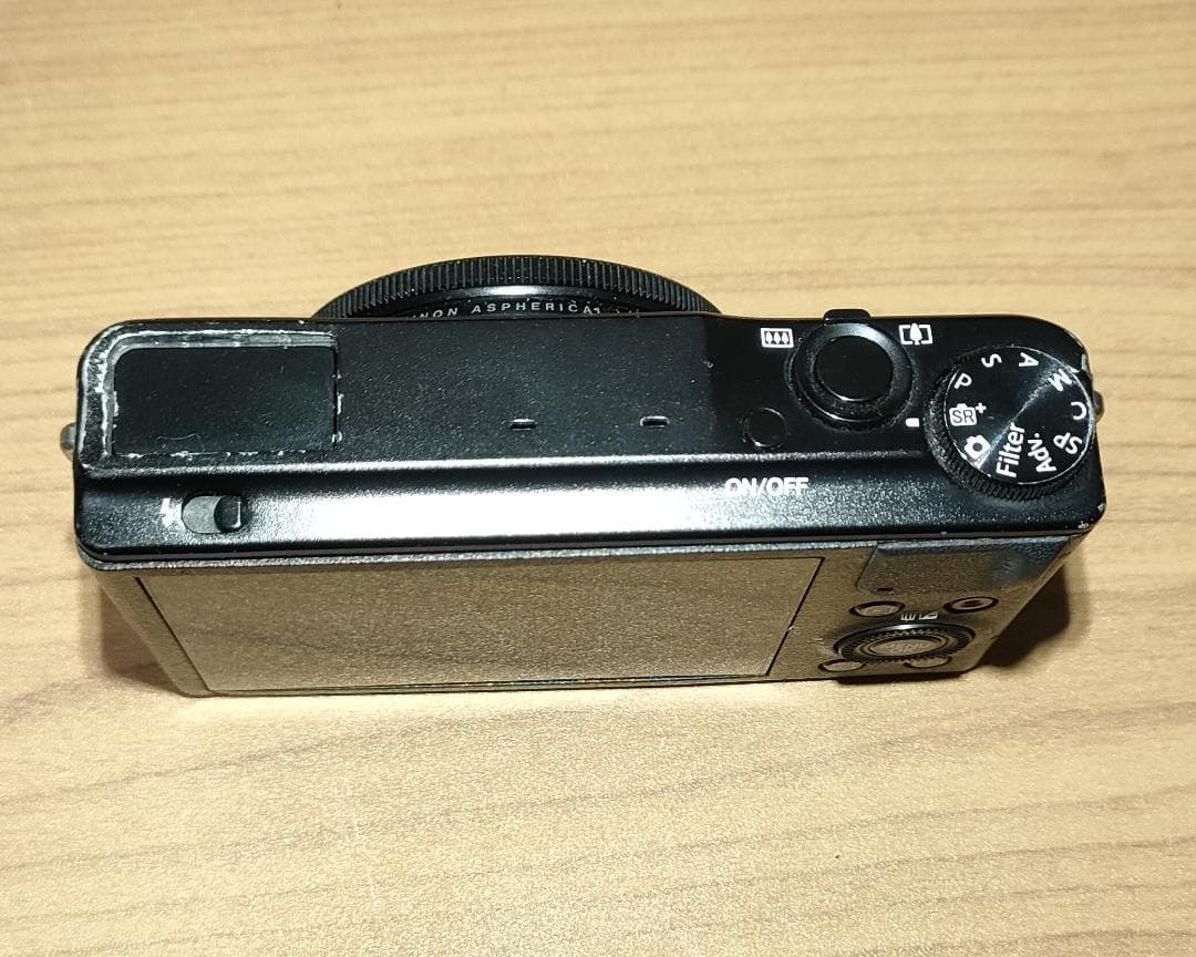 Fujifilm XQ1 コンパクトデジタルカメラ 本体 ジャンク