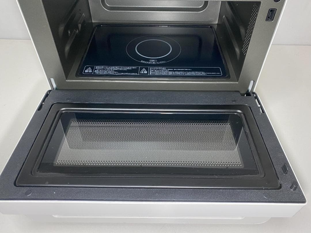 アイリスオオヤマ　オーブンレンジMO-F1808-CW 2023年製