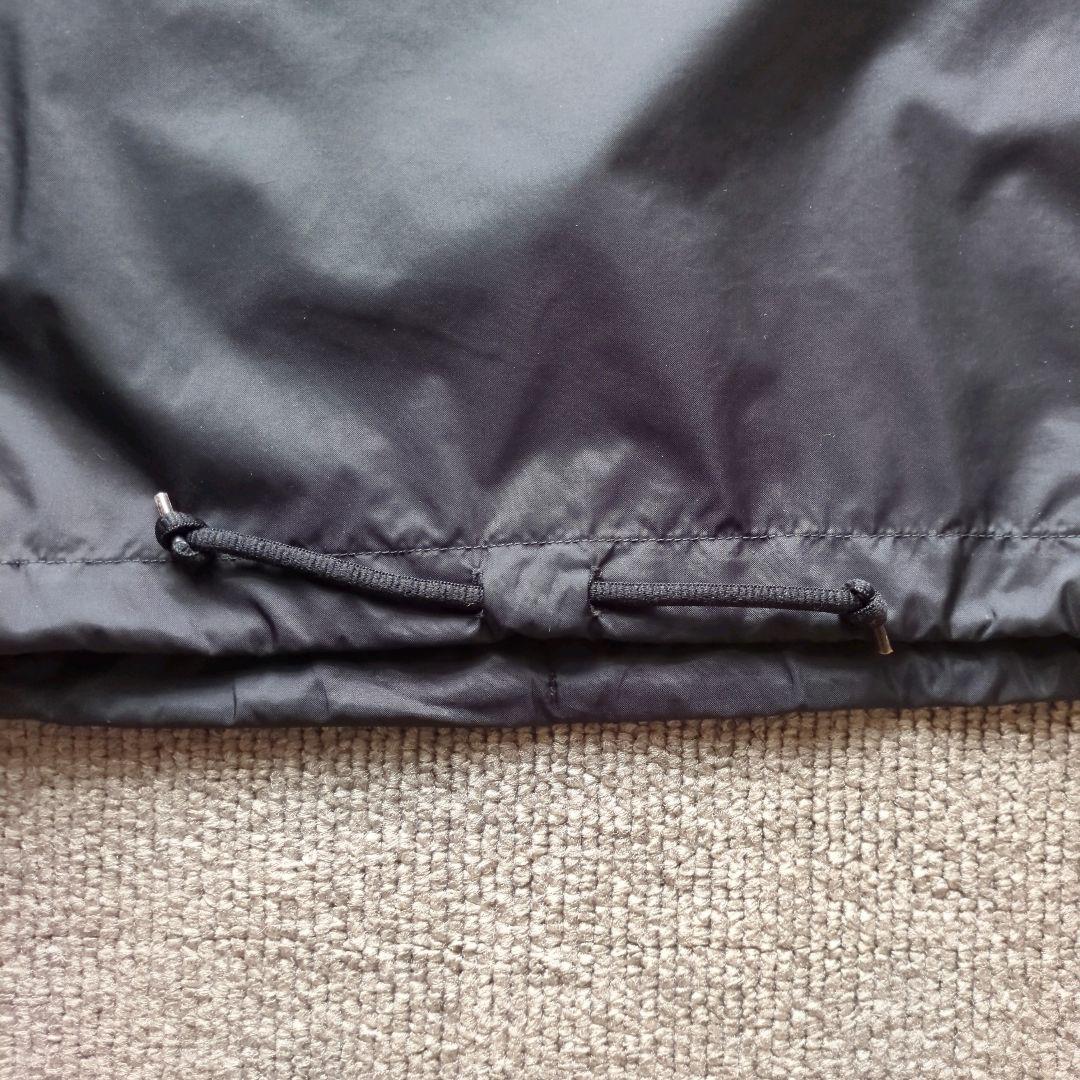 美品ナイキナイロンジャケットピステワンポイント刺繍バックプリント黒L