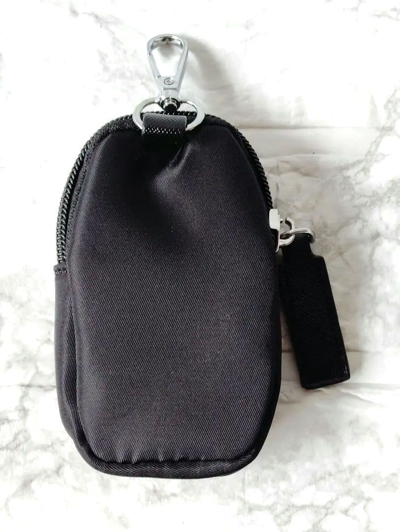 しげちぃー　新品PRADAプラダノベルティショルダーバッグナイロンブラック