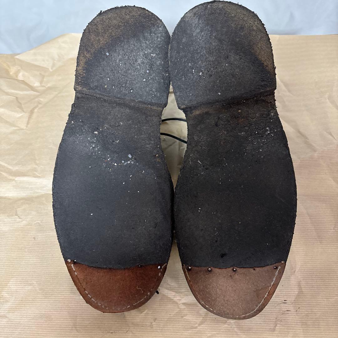 黒 レザー チャッカブーツ