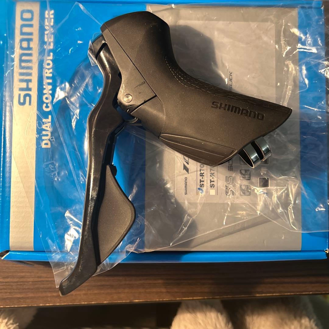Shimano 105 デュアルコントロールレバー