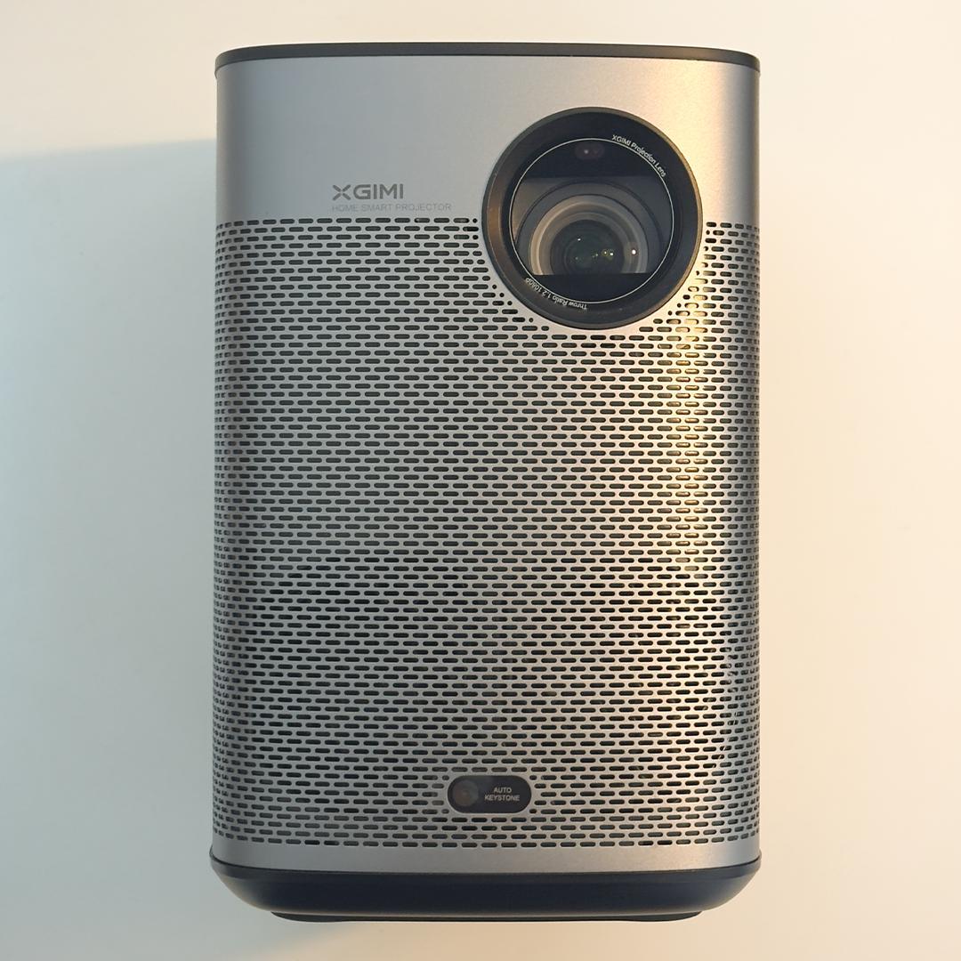XGIMI Halo+ スタンド付き | 高輝度/スピーカー内蔵/静音