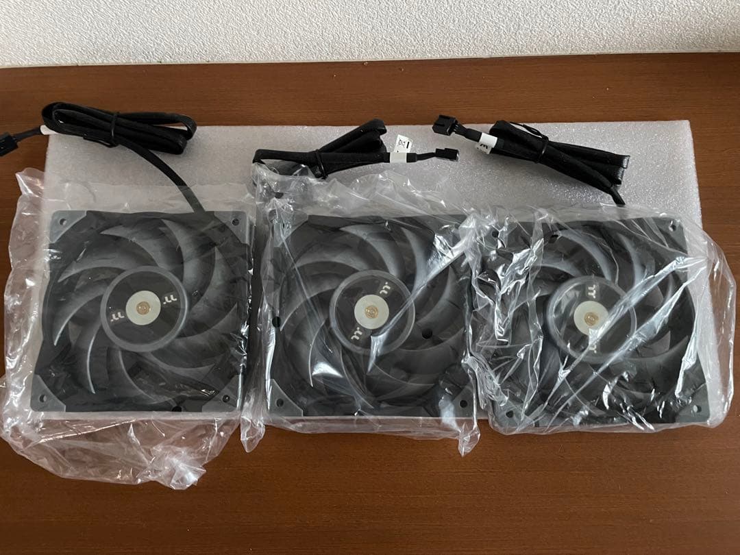 水冷ラジエーター　toughliquid 360 argb trx40