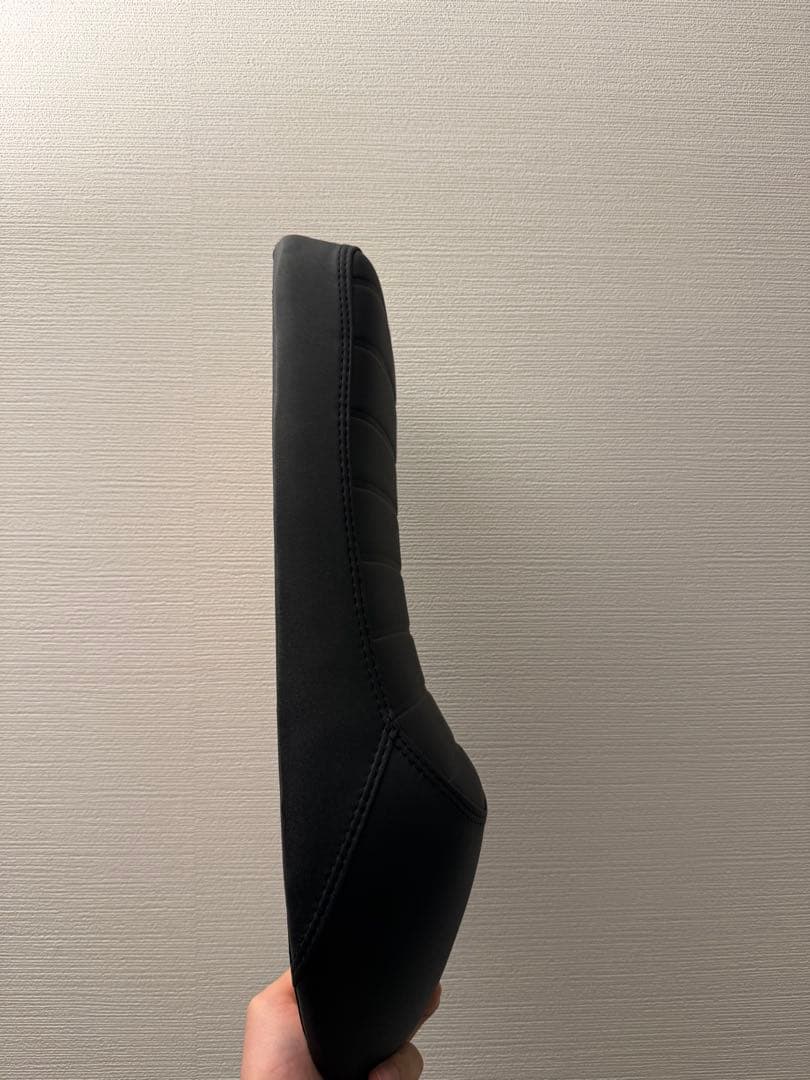 Flowbike フローバイク対応 コブ付きシート ブラック