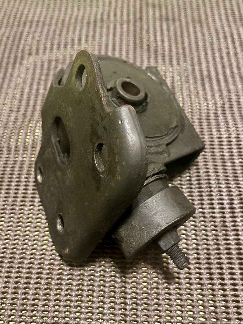 MR-S　テクノプロスピリッツ　強化エンジンマウント 3000km中古