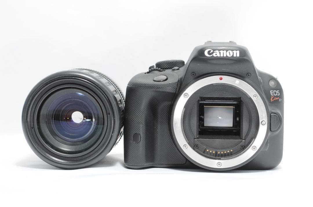 ご家族の成長記録に❗️Canon Kiss X7✨小型・軽量で届いてすぐ使える