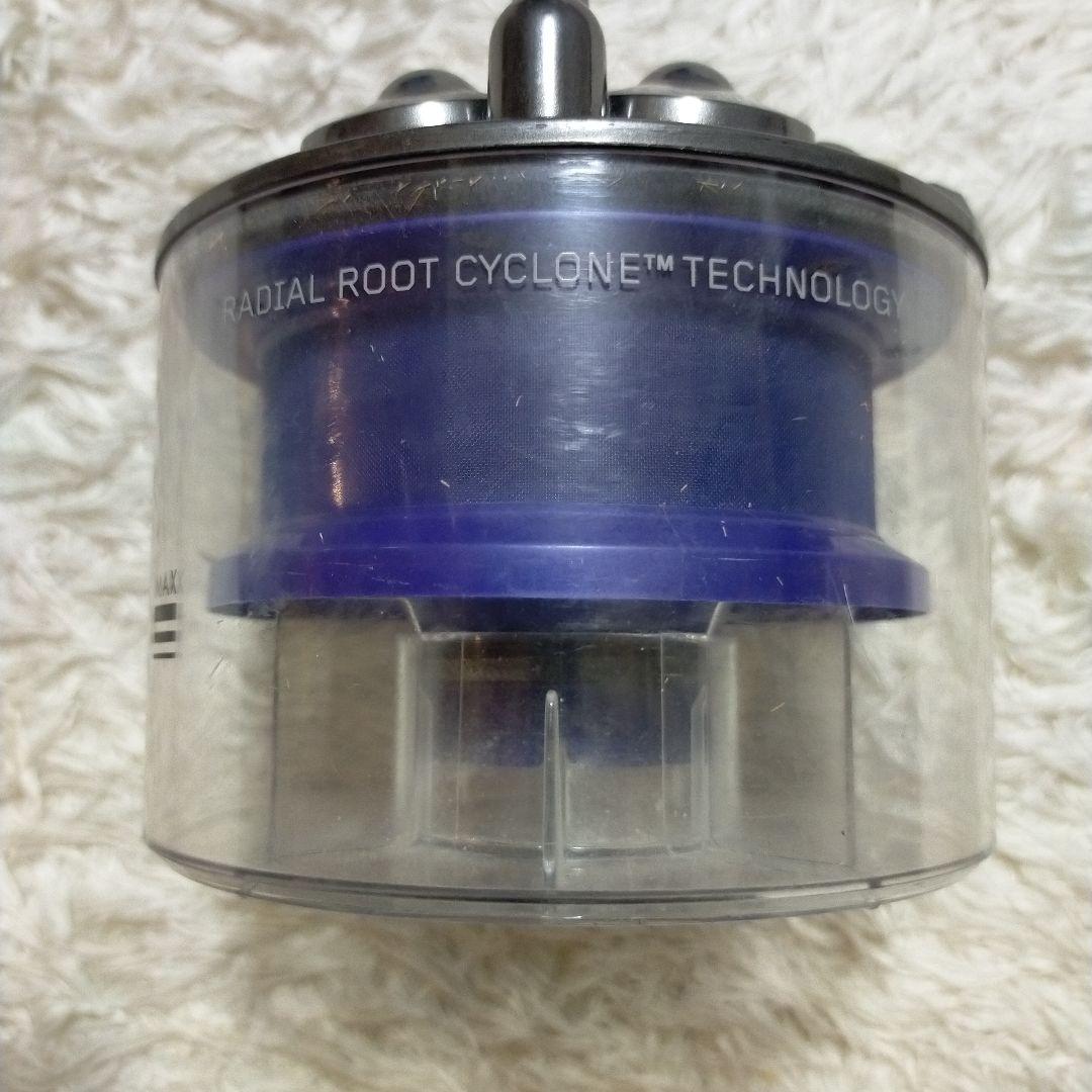 【定価121,000円】ダイソン ロボット掃除機 RB02