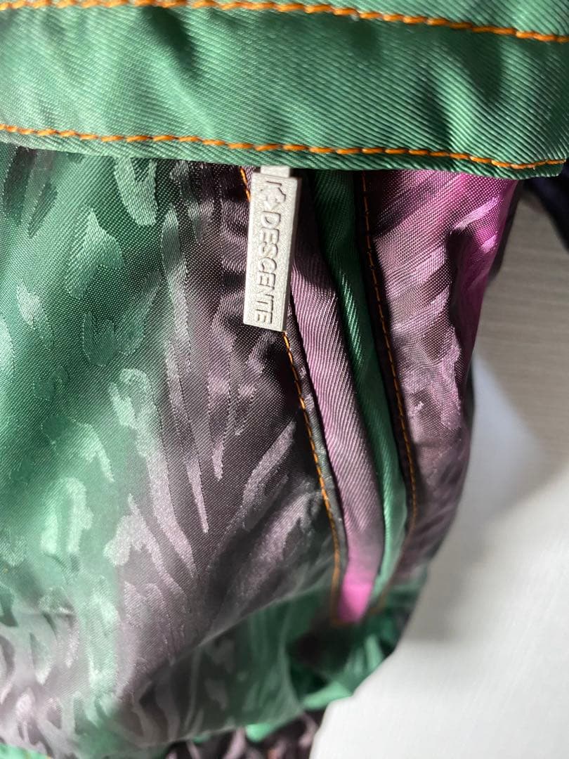 90sヴィンテージ DESCENTE マルチカラー スキーウェア　レトロ