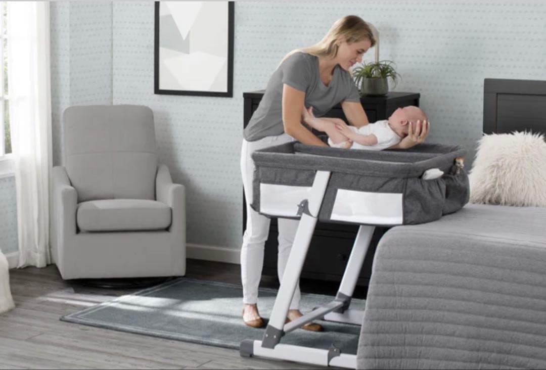 シモンズ双子用ベビーベッド2025/10末購入Delta Children送料込