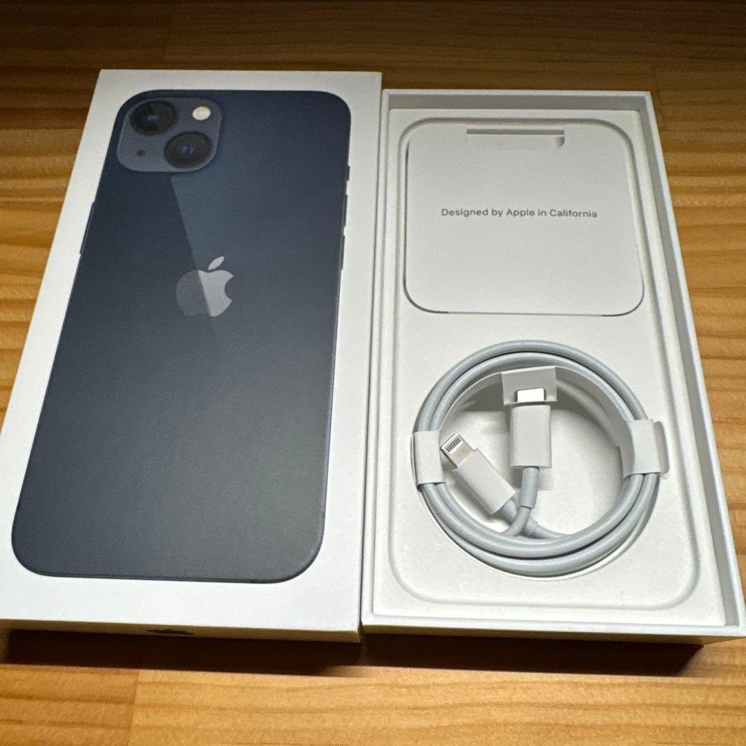 iPhone 13 256GB ミッドナイト SIMフリー 美品