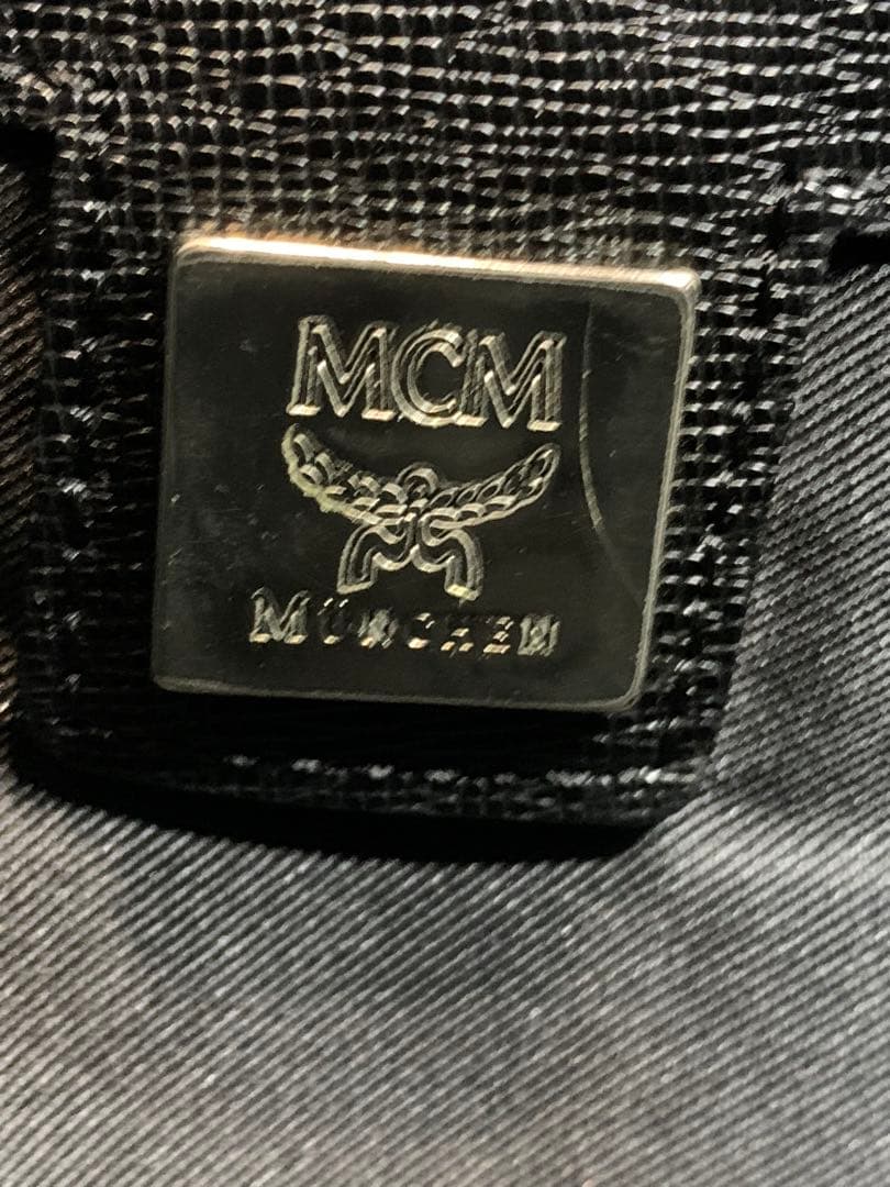 mcm ショルダーバッグ　ビジネスバッグ　サファイアーノ