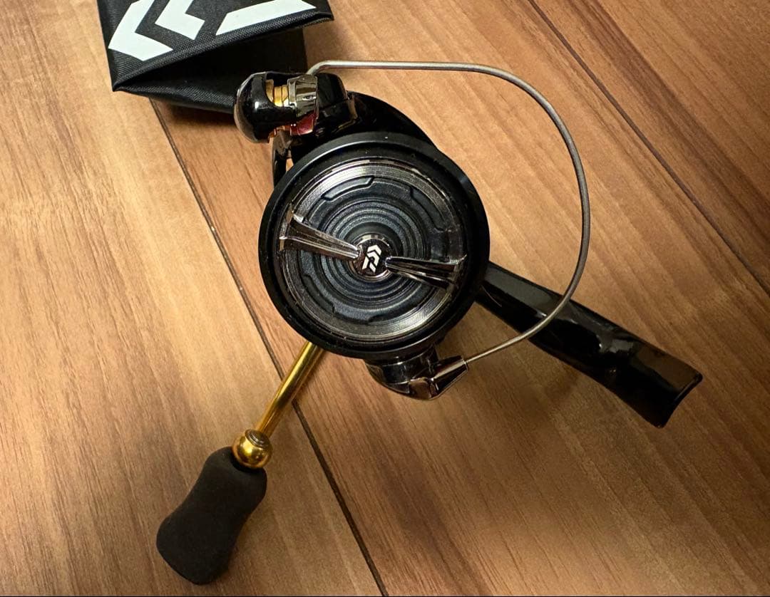 Daiwa Legalis LT2000S-XH スピニングリール