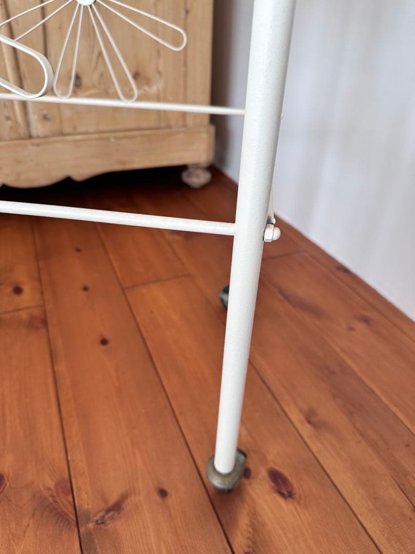 フランスアンティーク　アイアンワゴン　ガーデニング　フラワーワゴンキャスター付き