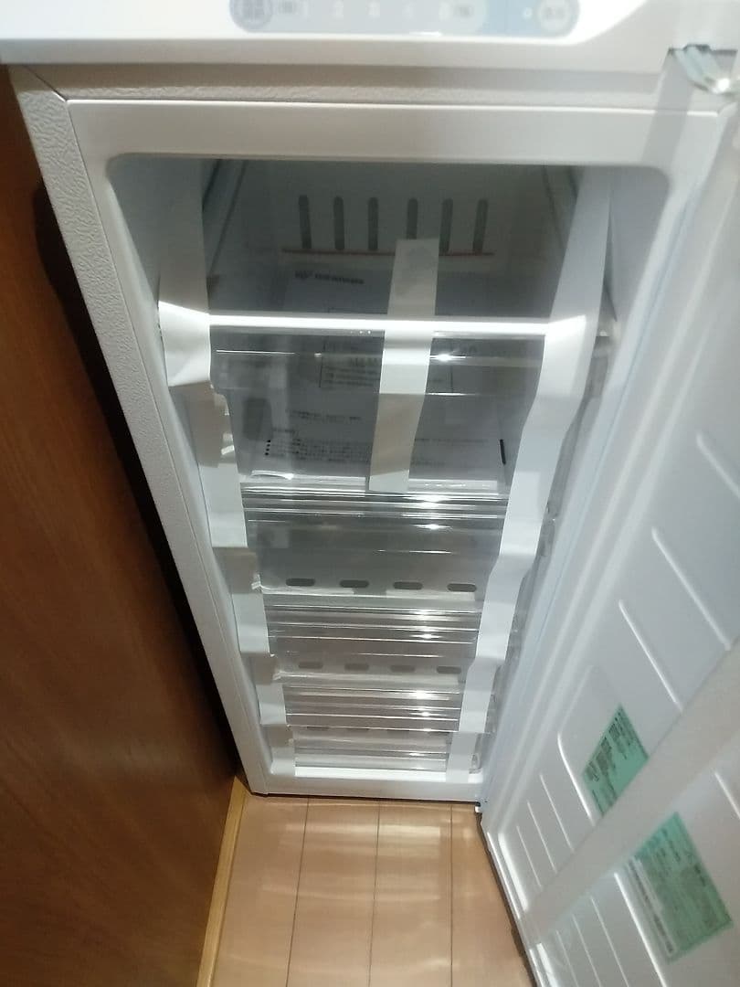 引取限定 アイリス IRIS スリム冷凍庫 80L ホワイト IUSN-8A-W